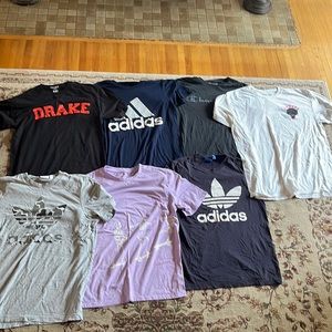 HUGE GRAPHIC TEE BUNDLE $120 VALUE